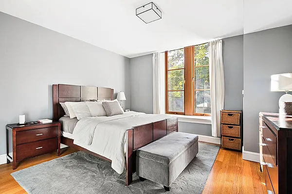 Sold by Compass | media 16