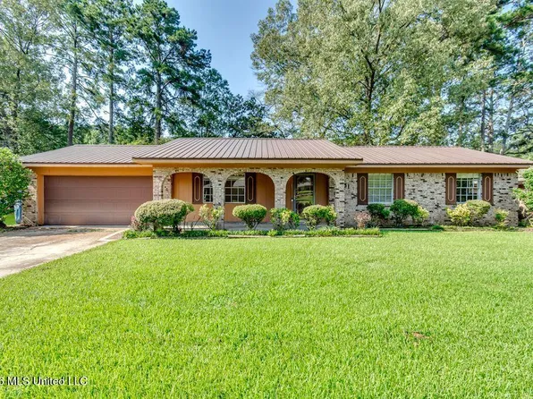 3551 Beaumont Dr, Pearl, MS 39208