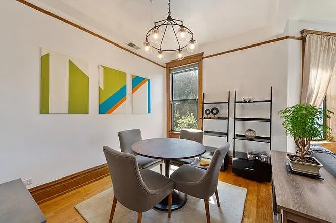 4011 N Kenmore Ave #201 — Photo 5