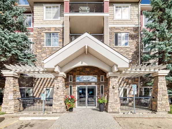 2098 Blackmud Creek Dr SW, Edmonton, AB
