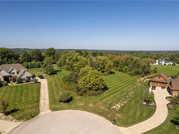 2433 Hearth Hill Ln, Wadsworth, OH 44281