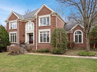 6911 Bridgepointe Blvd, Prospect, KY 40059