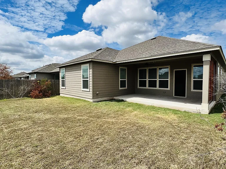 6229 Mantalcino Dr — Photo 22