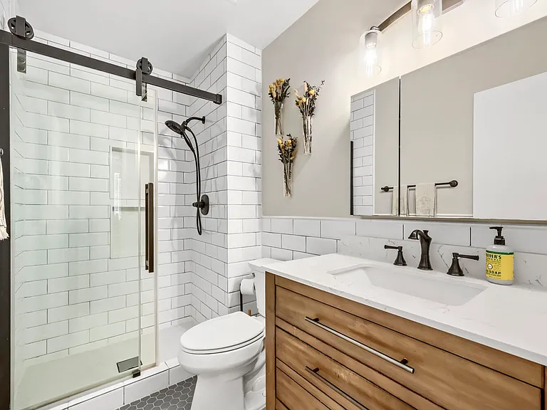 8335 Fairmount Dr #1-202 — Photo 8