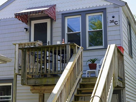 2nd image of 36 Maryland Ave #36C