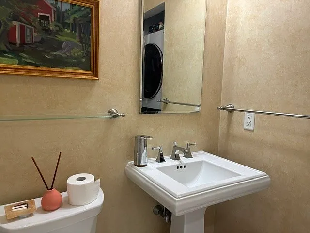10 Winchester Pl #102 — Photo 29