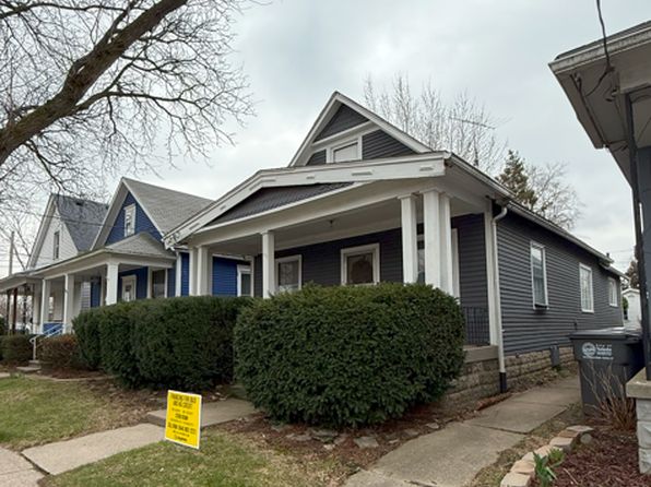 330 Dexter St