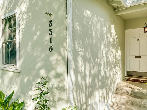 4th image of 3315 Las Lunas St