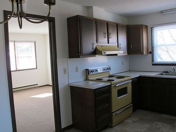Richmond Street Apts Example