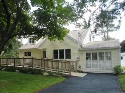 216 Westview Dr, Vestal, NY, 13850