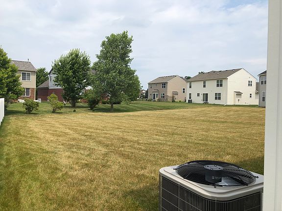 4th image of 8845 Lilly Dr