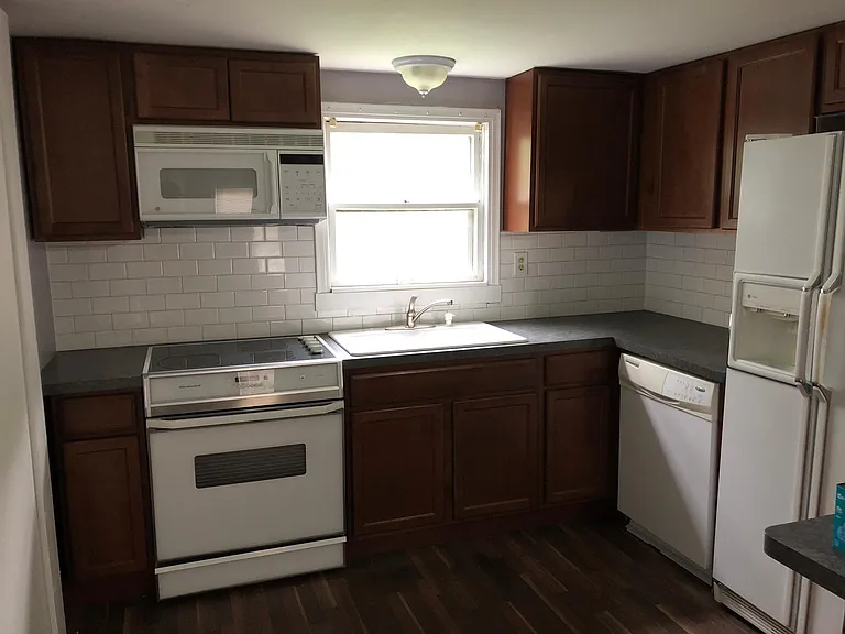 39526 Dodge Park Rd — Photo 5