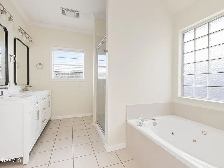 133 Wild Rose Ln — Photo 16