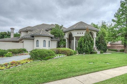 4th image of 5503 Normandy Dr