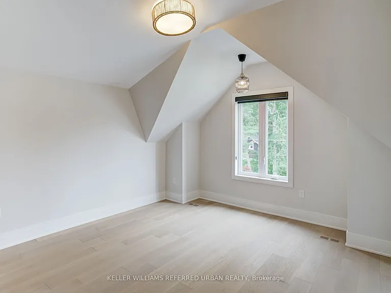 37 Wesley Ave — Photo 38