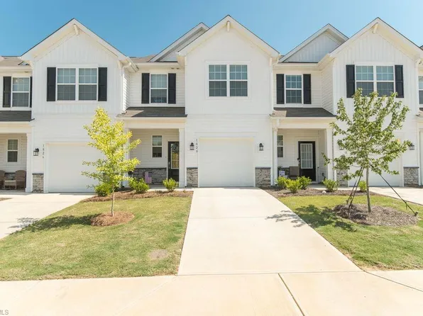 1828 Pheasant Trace Cir, Kernersville, NC 27284