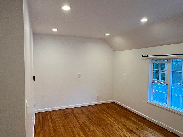 2800 Hartford Ave #4 — Photo 23