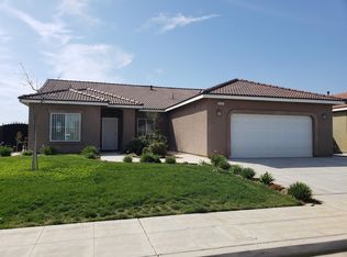 5327 W San Gabriel Ave, Fresno, CA 93722