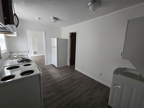 2nd image of 1314 S B St