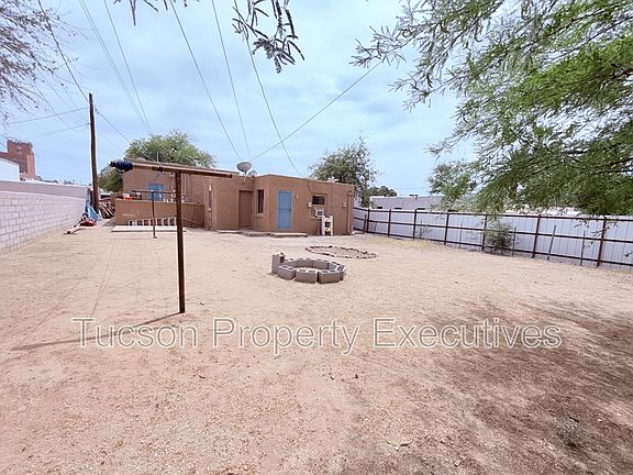 4th image of 1233 E Mabel St #2