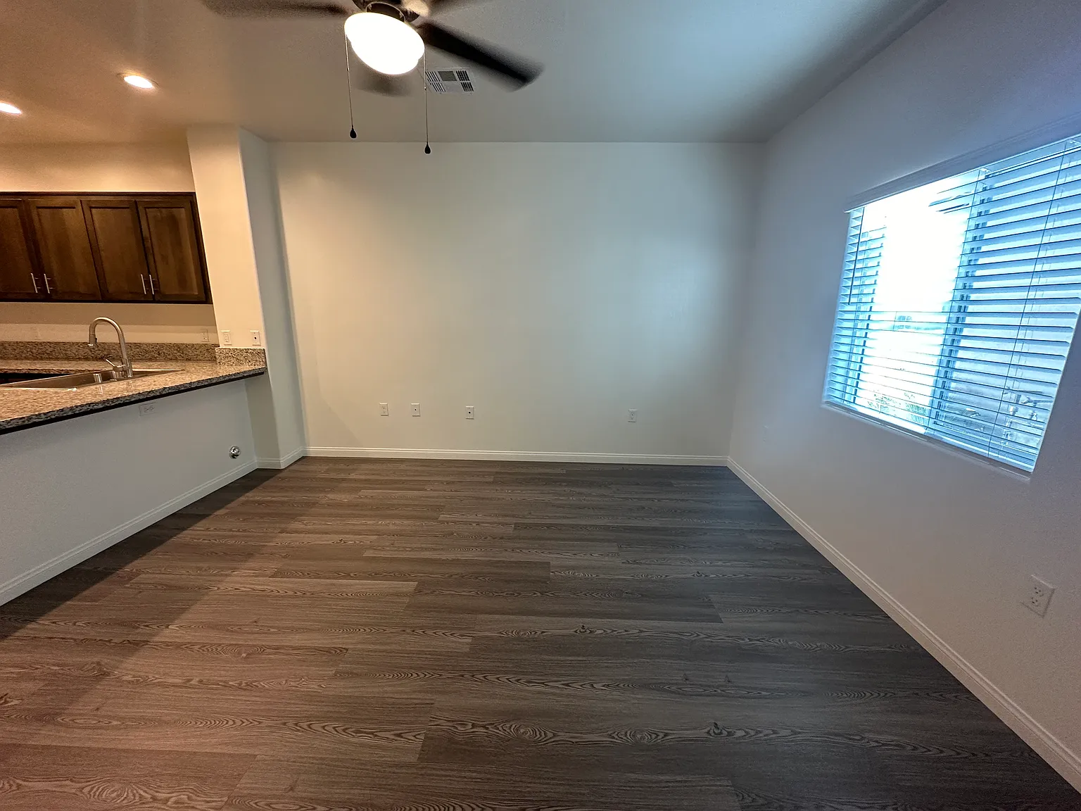 1 bed, 650 sqft, $1,520 — Photo 3