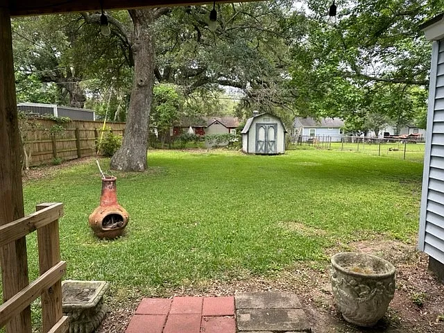 230 Laurel St — Photo 4