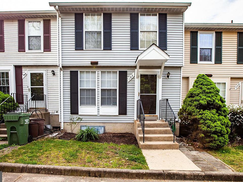 1st image of 104 Essex St