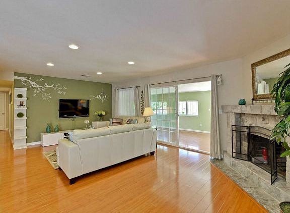 5th image of 2062 Pacina Dr