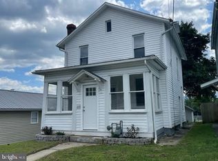 604 W 5th St, Lewistown, PA 17044
