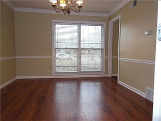 3rd image of 8815 Aldershot Dr