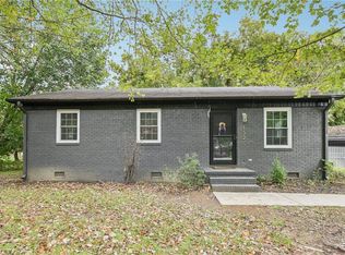 132 W Kime Ave, Liberty, NC 27298