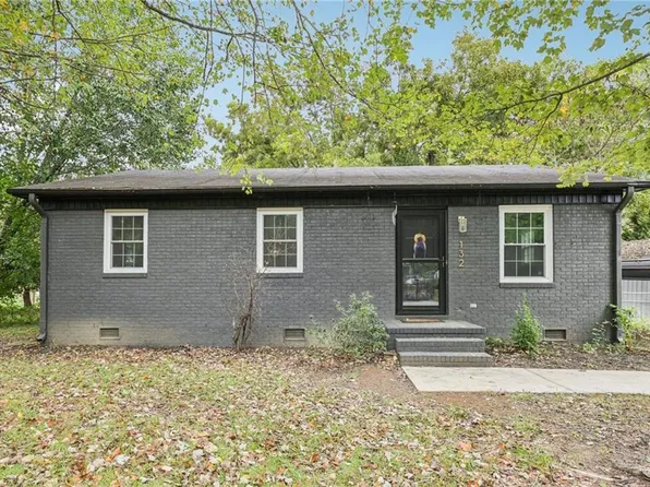 132 W Kime Ave, Liberty, NC 27298