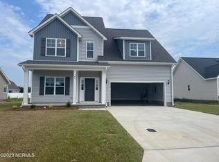 348 Oleander Dr, Greenville, NC 27858