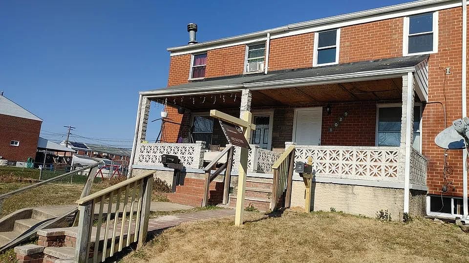 2nd image of 1029 Bayner Rd