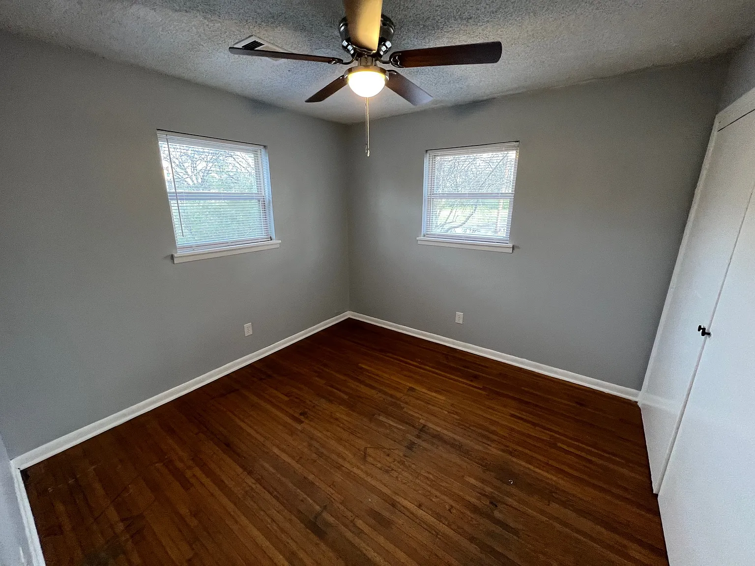 2 bed, 702 sqft, $950 — Photo 4