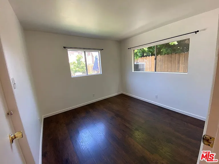 837 Sunset Ave — Photo 16