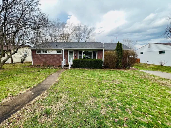 631 Crawford Cir, Sullivan, MO 63080