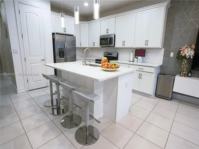 10111 Akenside Dr — Photo 15