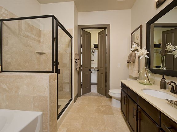 3rd image of 3100 Post Oak Blvd APT 427
