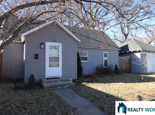 111 Hayes St, Beatrice, NE 68310