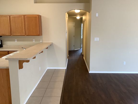5th image of 6609 Country Hills Ct NW
