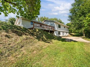 13607 Wolkins Rd, Buchanan, MI 49107