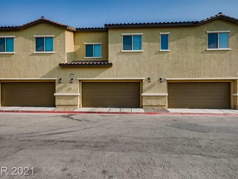 827 E Spring Estates Ave — Photo 28