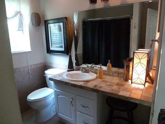 Master bath 2