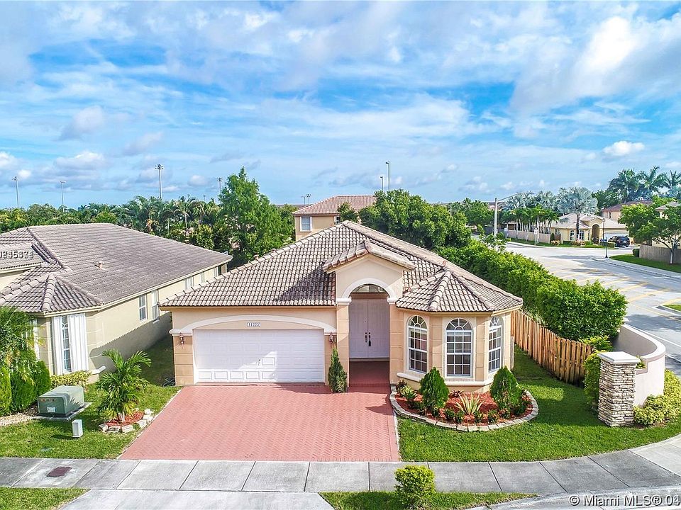 1st image of 11223 NW 78th Ln #11223