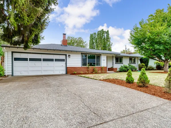 1747 Ridgefield St, Eugene, OR 97404