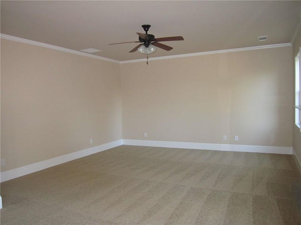 2nd image of 3457 Edenridge Ct