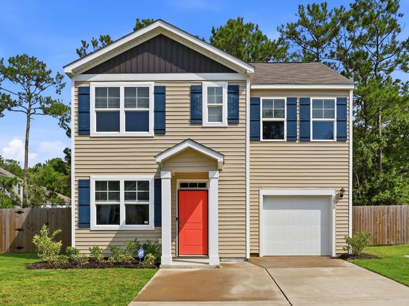 1550 Murre Ct SE