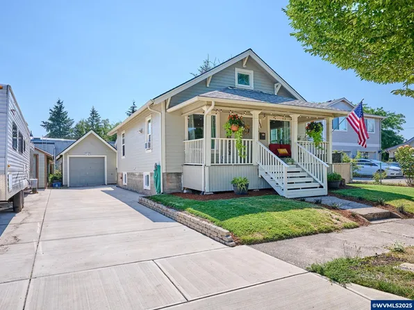 1660 Cottage St NE, Salem, OR 97301