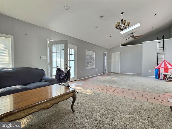 4th image of 2462 Yardville Hamilton Sq